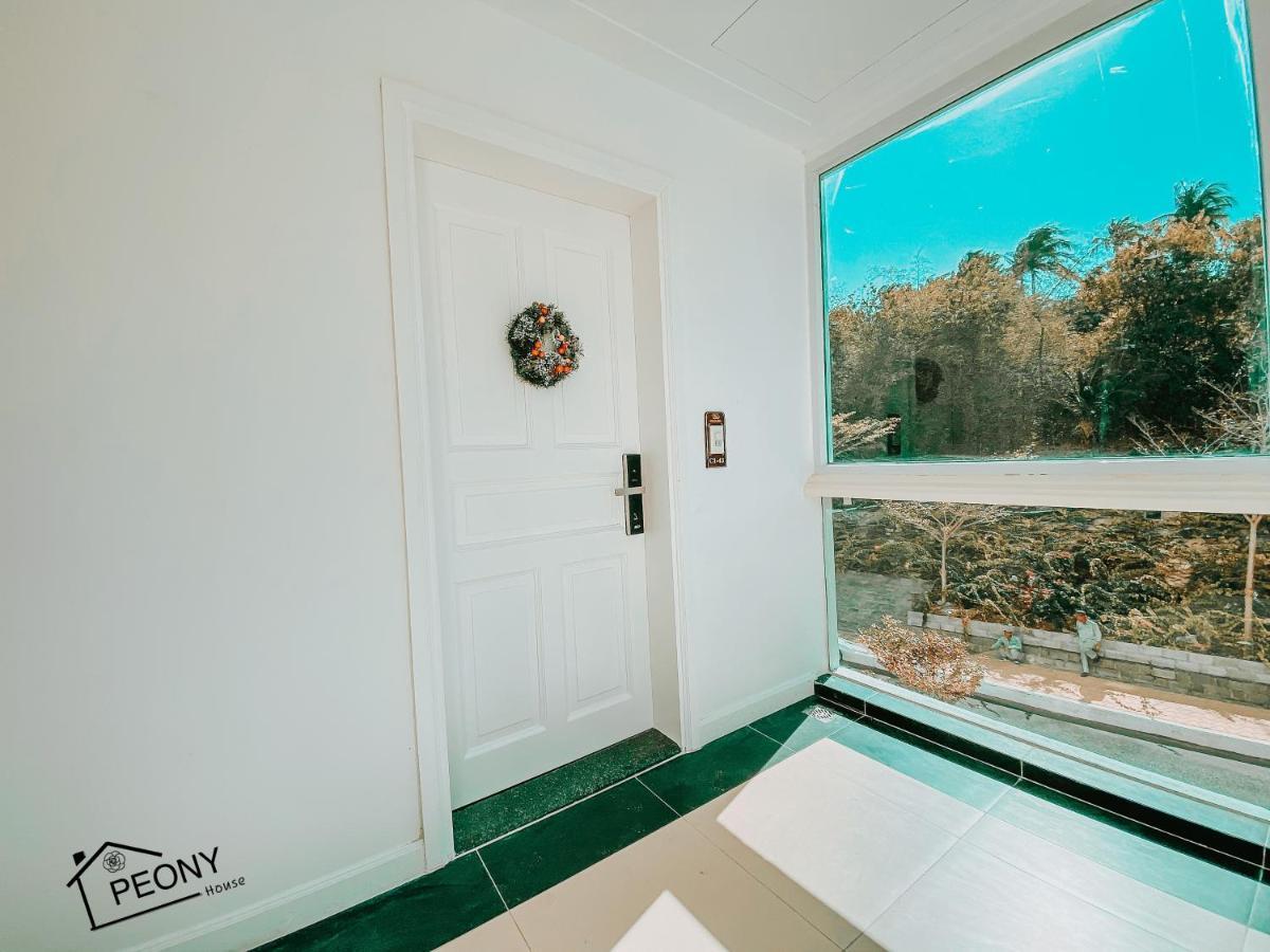 1 Seaview- 2 Gardenview 2Mins To The Beach - Luxury Condotel ファンティエット エクステリア 写真